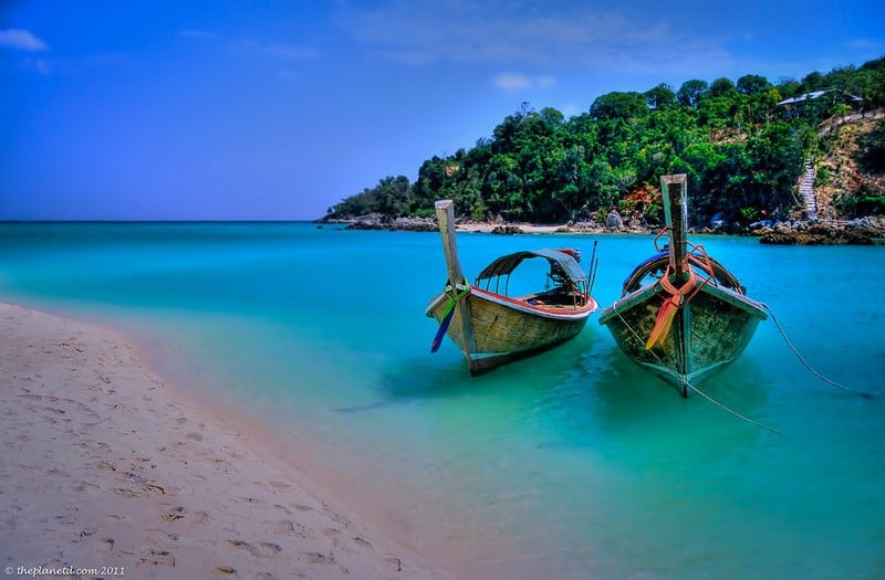 plan your dream trip Thailand boats
