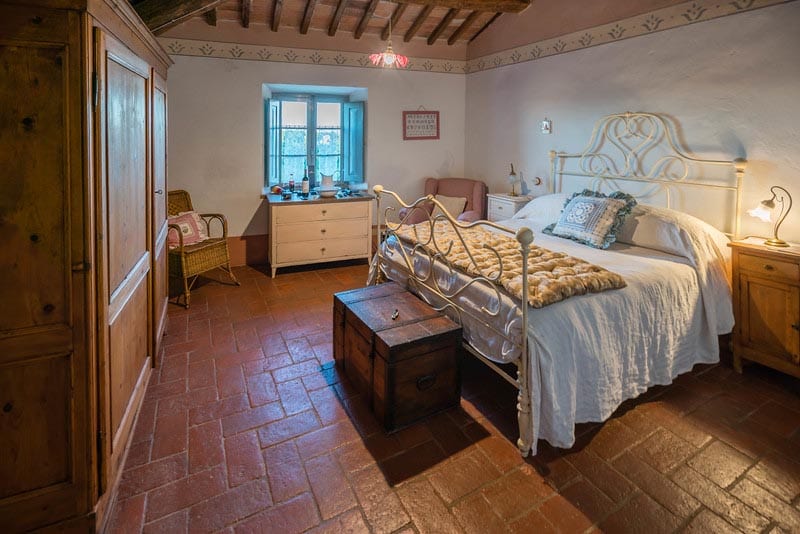room at borgo argenina | tuscan villa stay